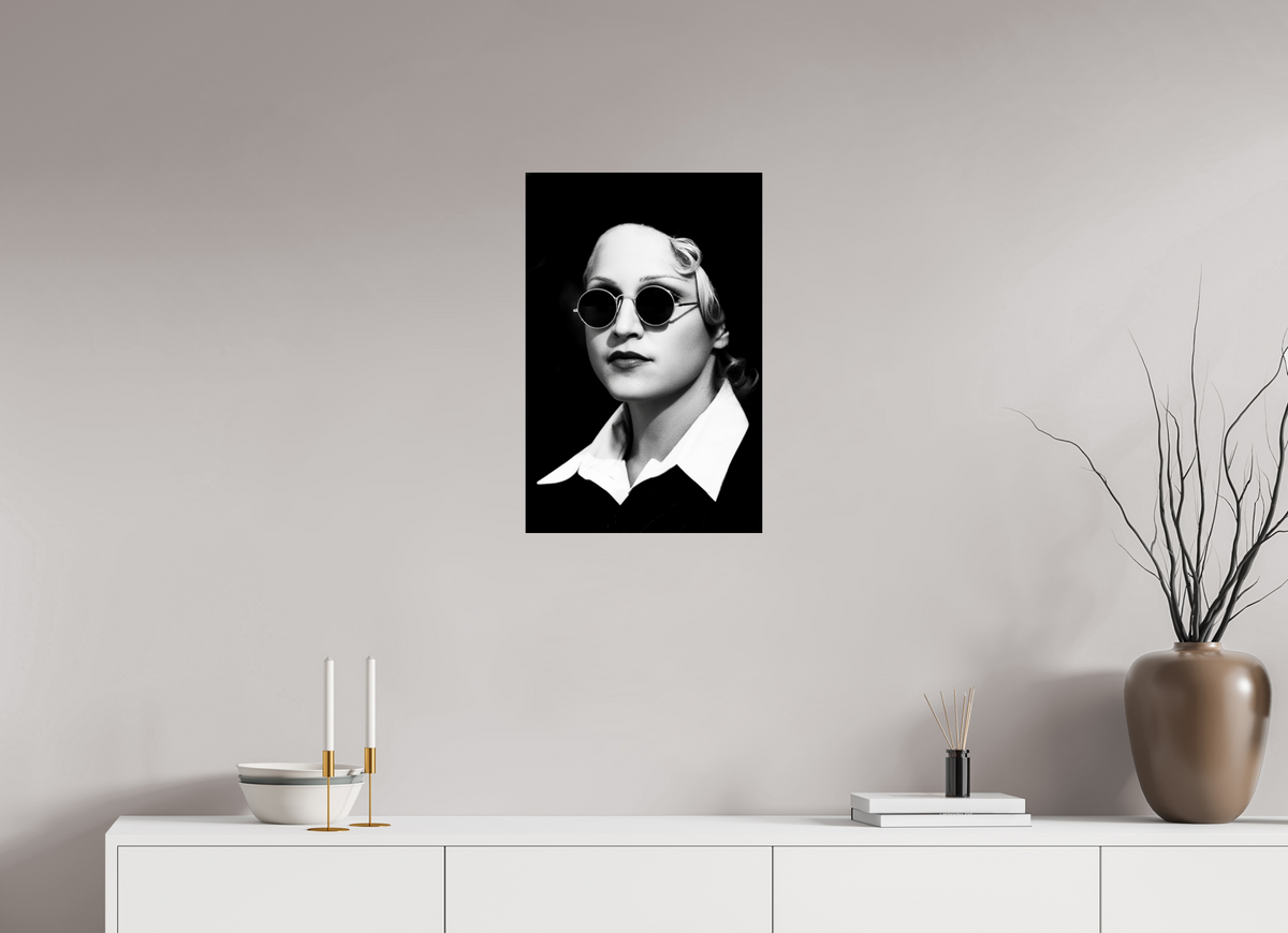 16 x 24.3″, Complete Madonna, Paris 1991
