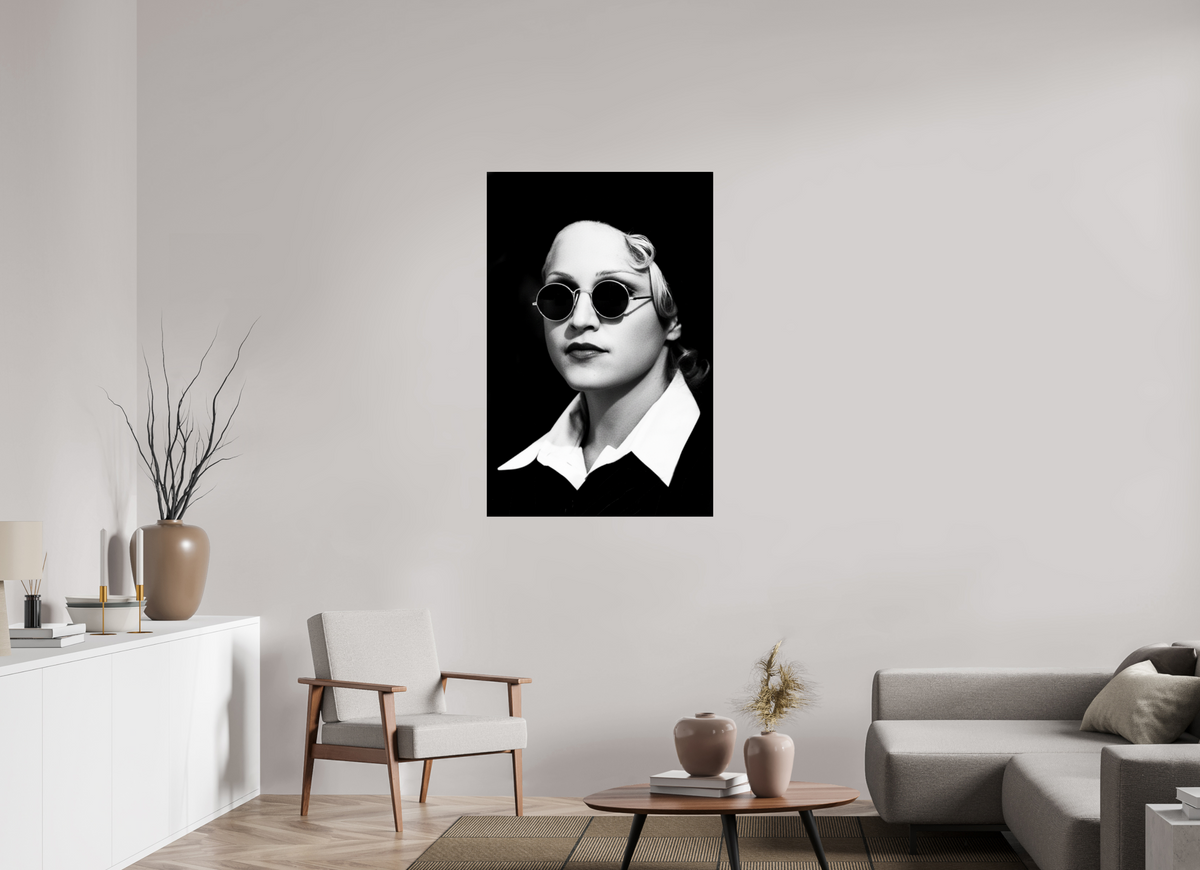 31 x 47.2″, Complete Madonna, Paris 1991