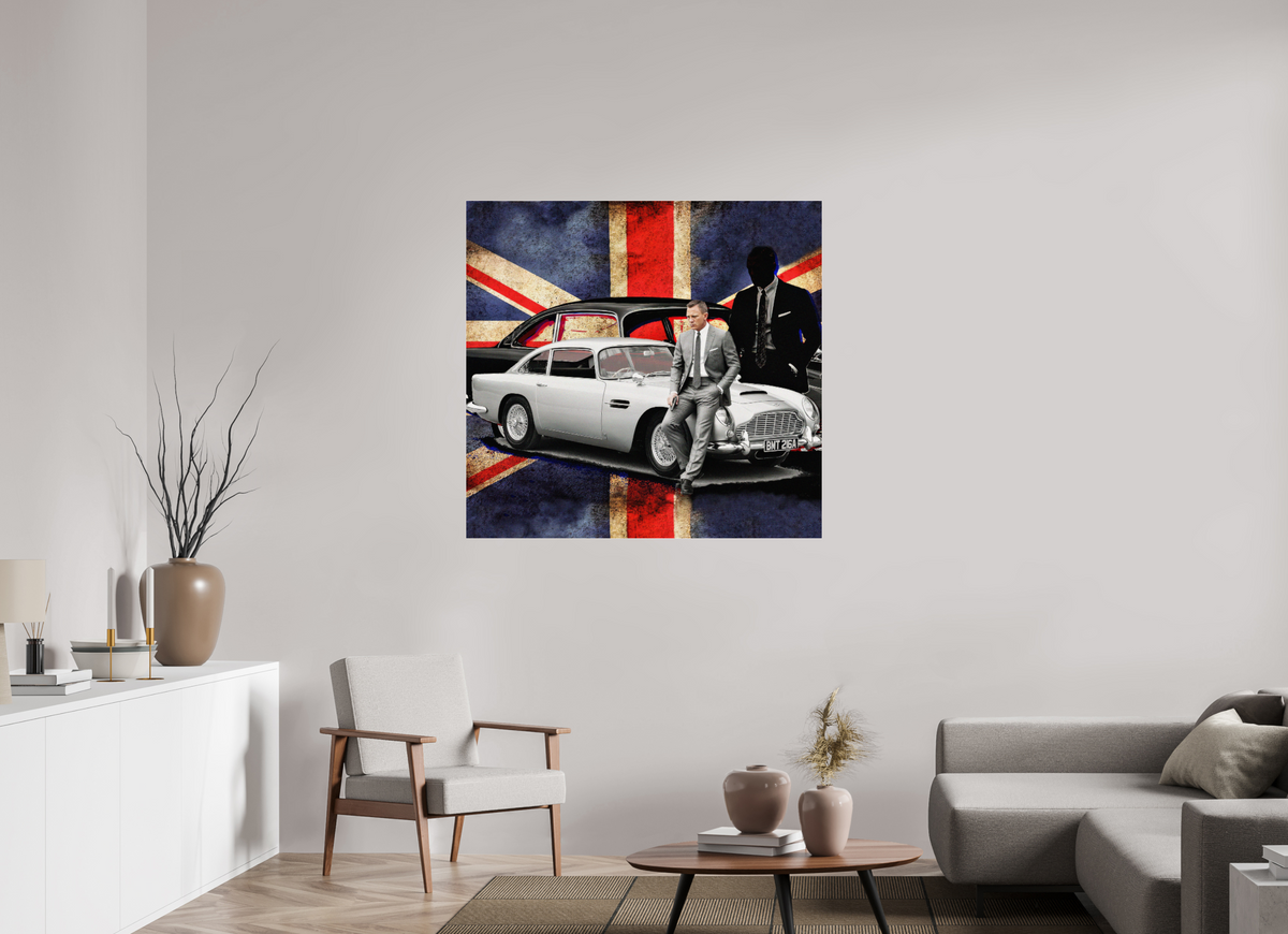 45.3 x 43″, Complete Francesca Gerardi, Bond, James Bond