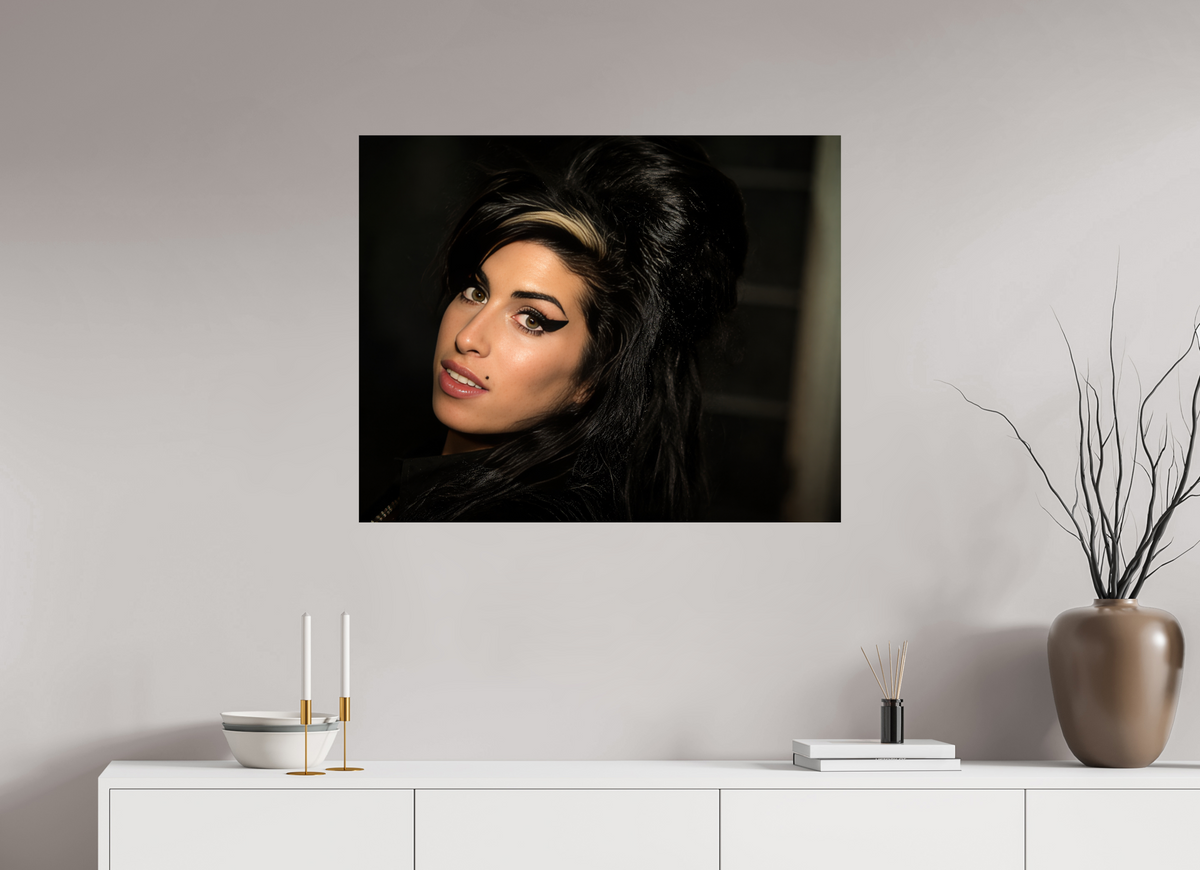 34.8 x 28″, WW ALUM Amy Winehouse, New York 2011
