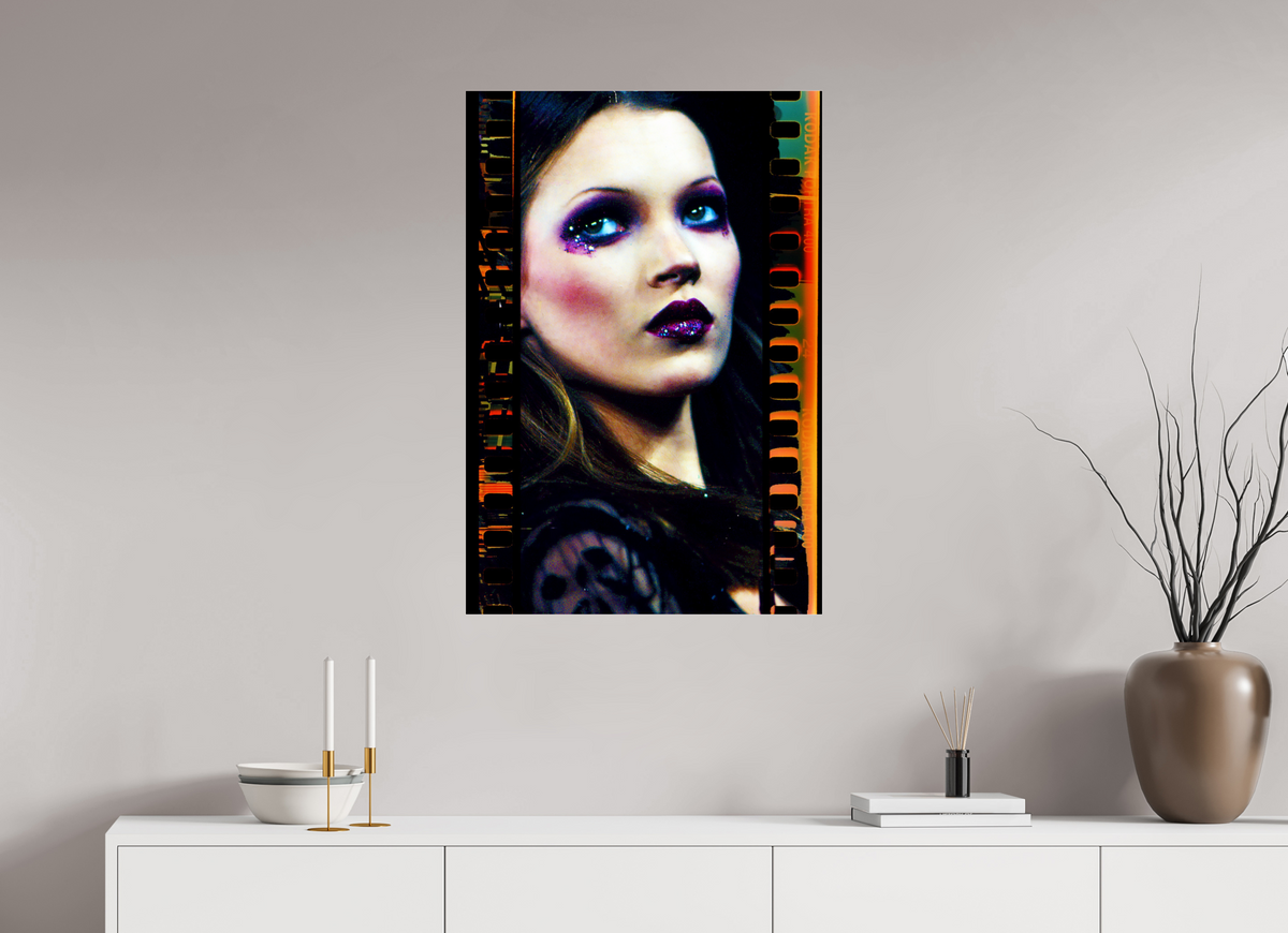 24 x 35.3″, Complete Kate Moss, Paris 1992