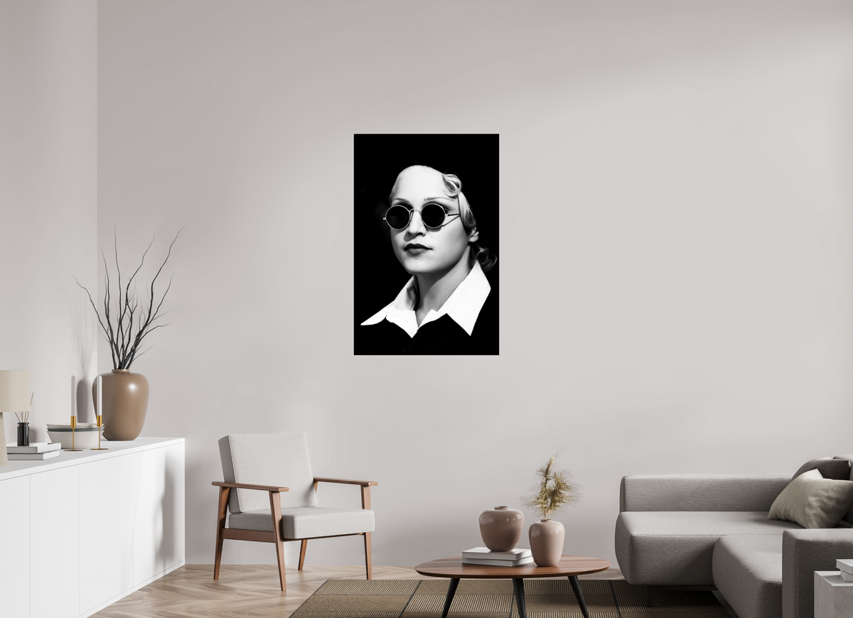 28 x 42.6″, Complete Madonna, Paris 1991
