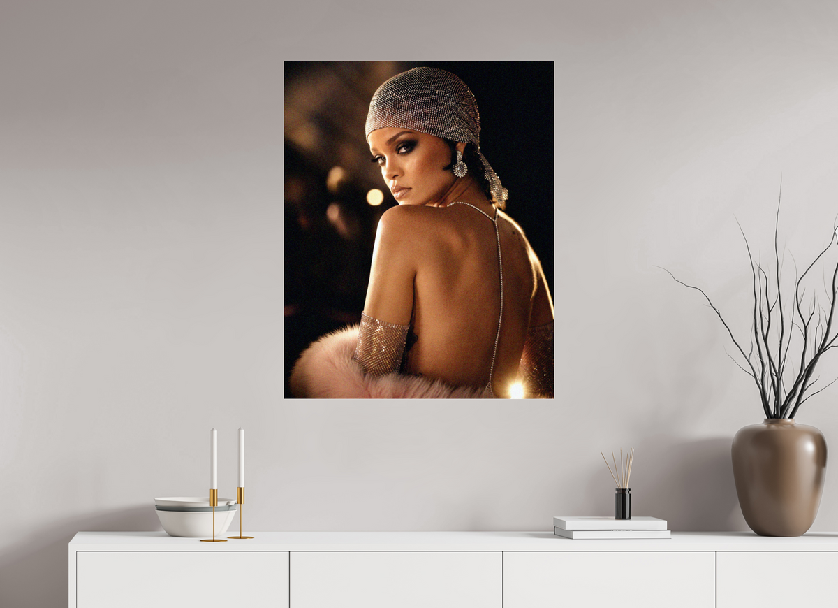 28 x 35″, Complete Rihanna, New York 2014