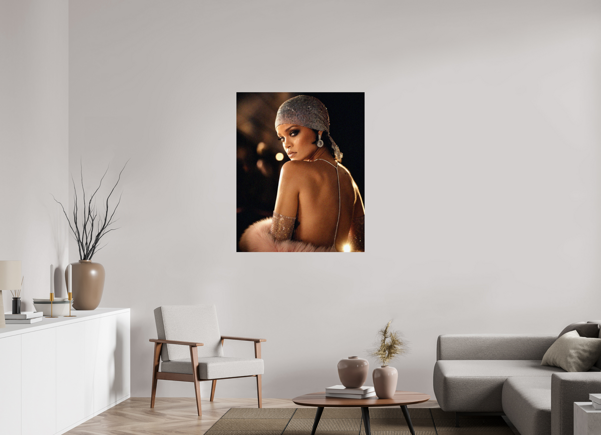 35 x 43.7″, Complete Rihanna, New York 2014