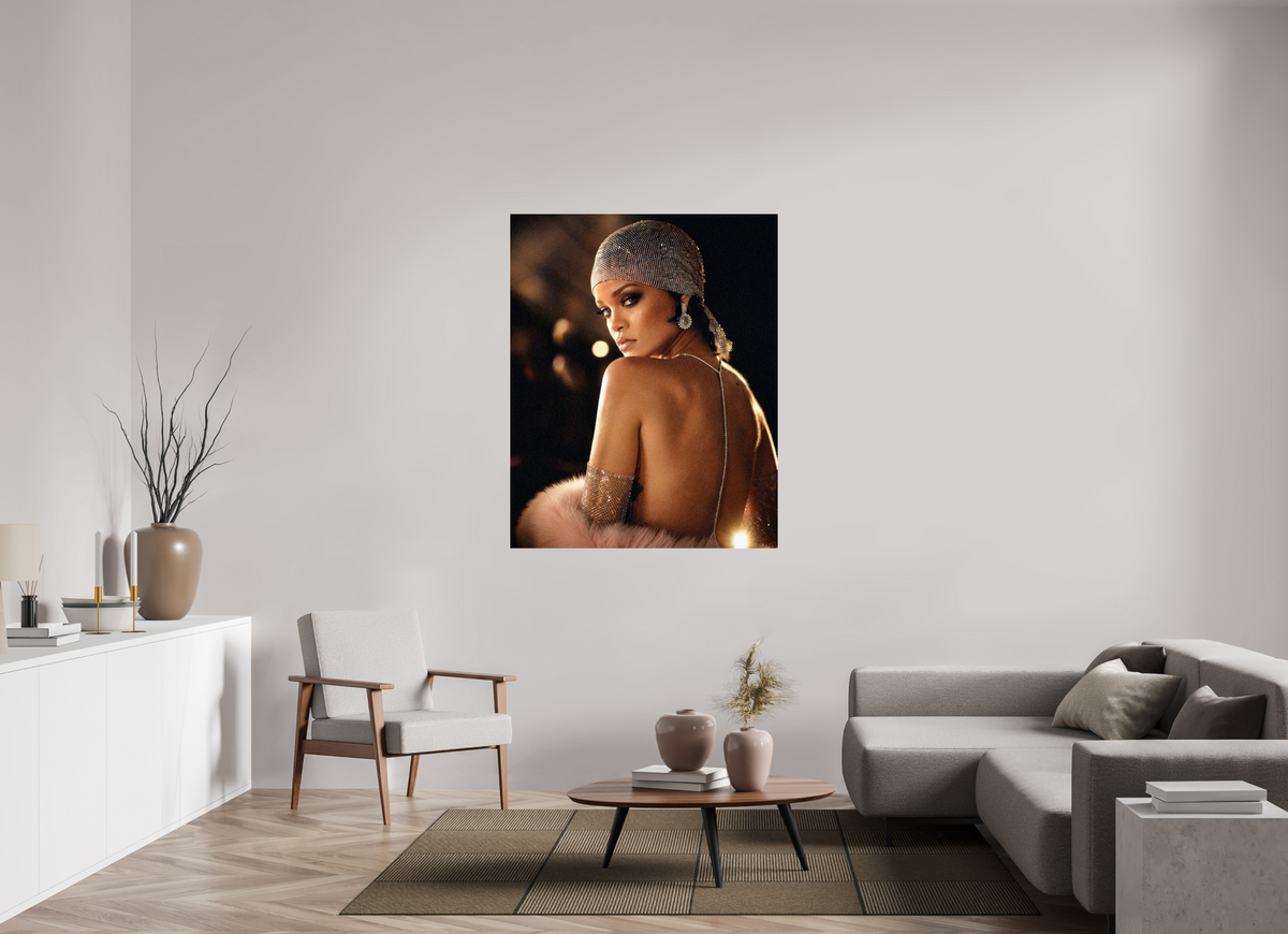 43 x 53.7″, Complete Rihanna, New York 2014