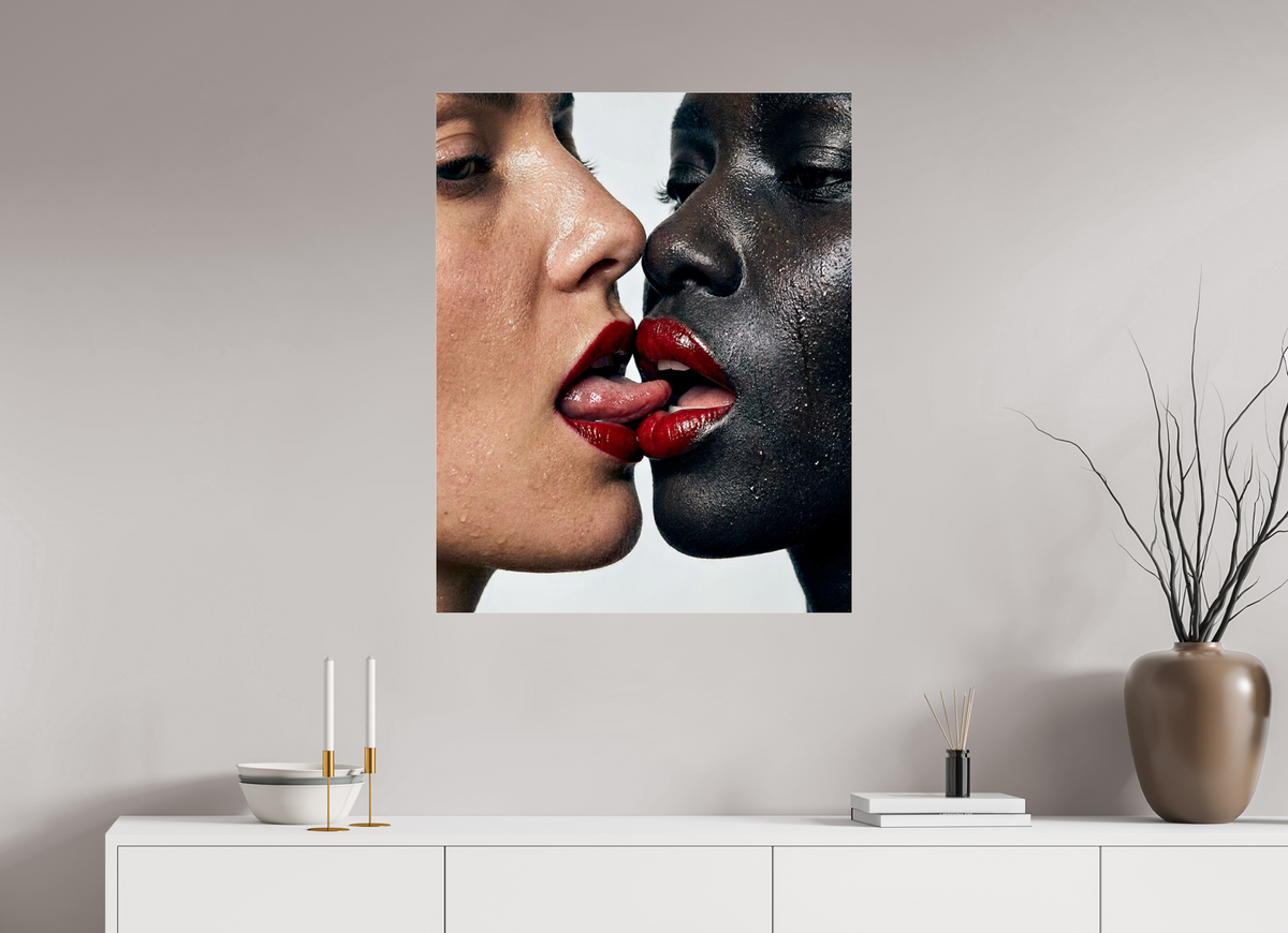 28 x 35.1″, Complete Wet Lips, New York 2014