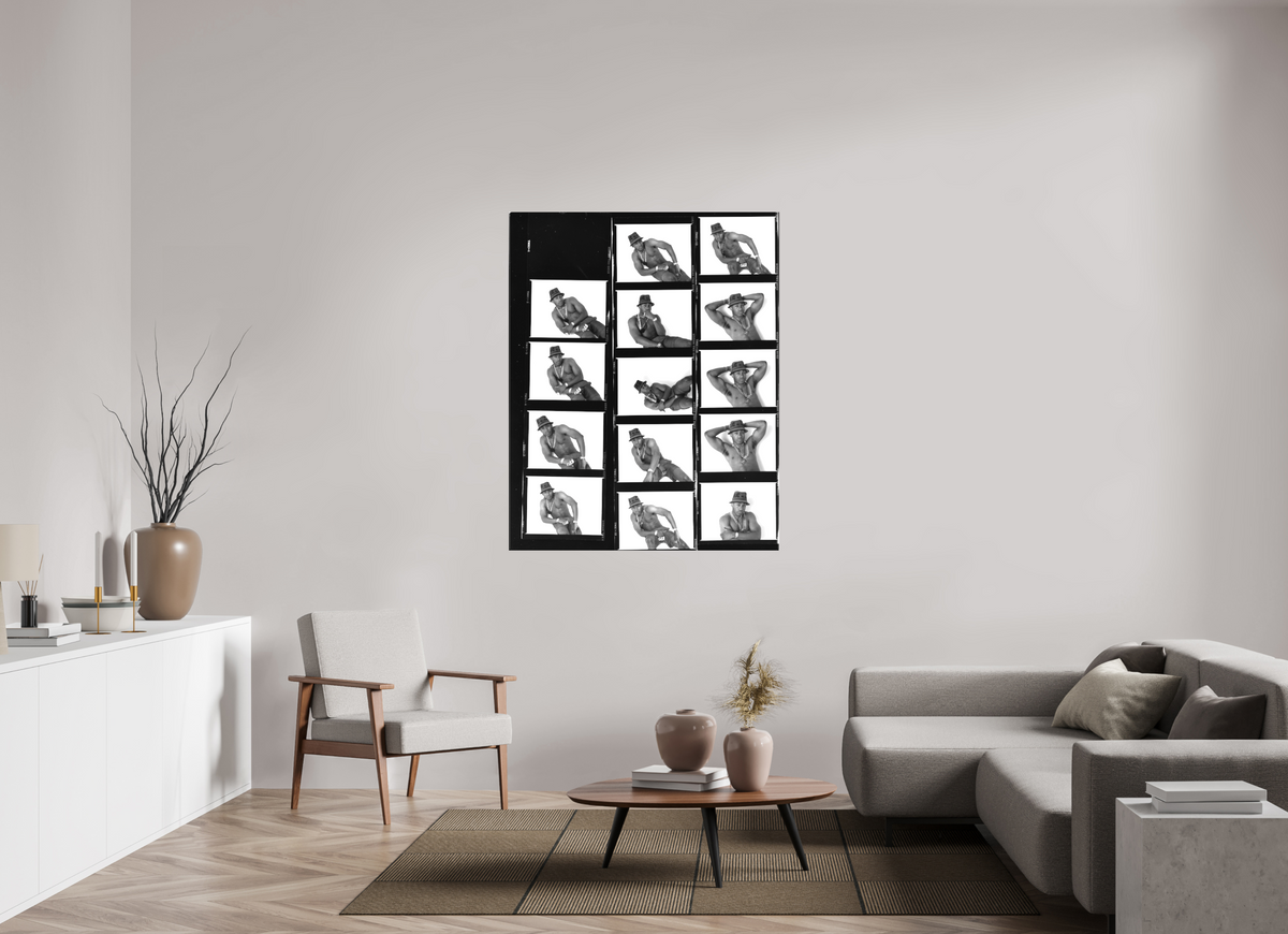 43 x 53.9″, WW CANVAS LL Cool J, New York proof sheet 1989