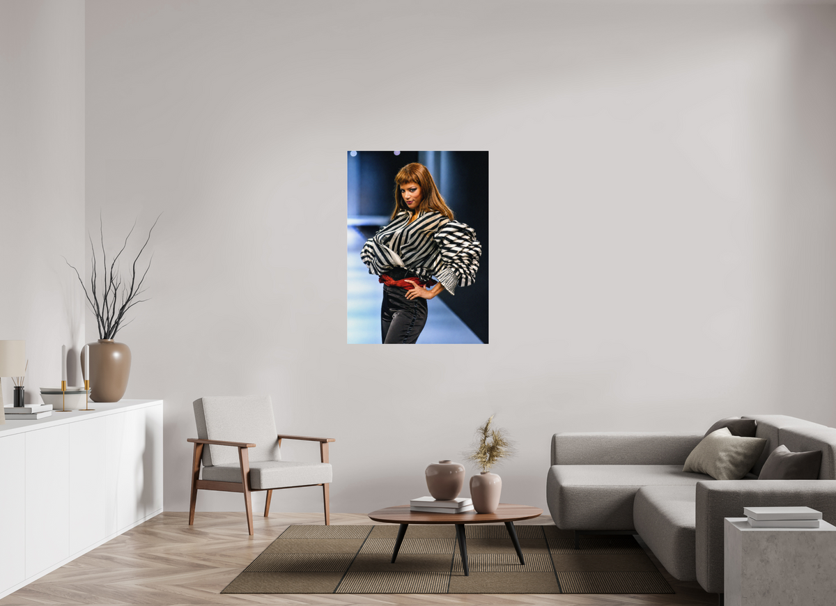 35 x 47.8″, Complete GianFranco Ferre, S/S Veronica Webb, Milano 1994